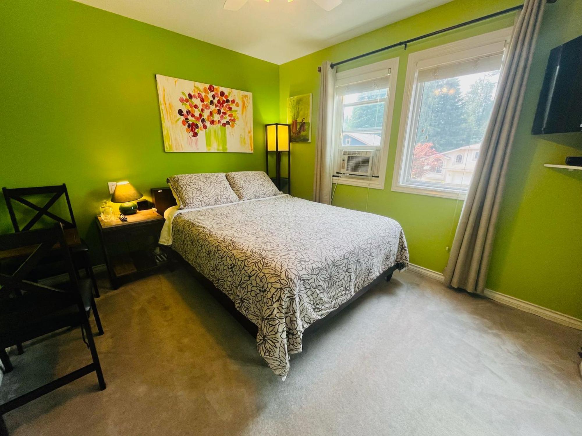 Cornerstone Bed And Breakfast Revelstoke Exteriér fotografie